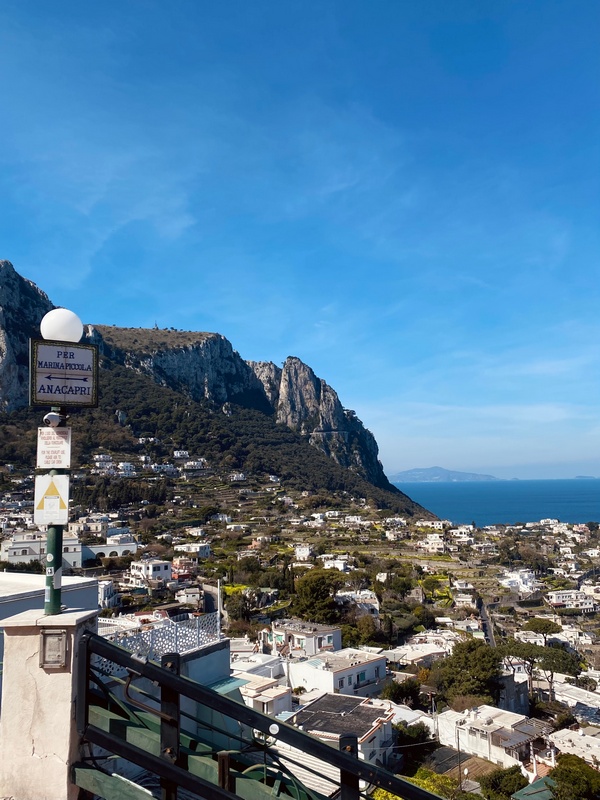 Pogled iz centra Caprija
