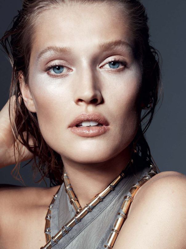 toni-garrn-by-philip-gay-for-lexpress-styles-december-2014-1
