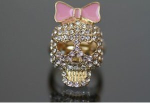 B-J-Logo-Skull-Rings-Enamel-Bow-Head-Crystals-Horror-Size-7-1-7CM-Fashion-Jewelry