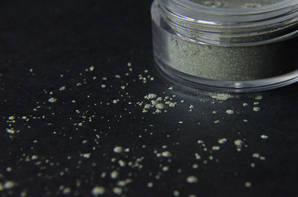 micabella mineral shimmer powder eyeshadow 58 moss 3