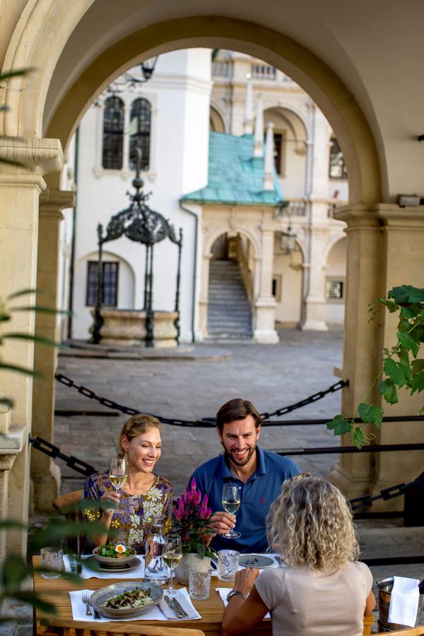 Landhaushof c Graz Tourismus Tom Lamm 2