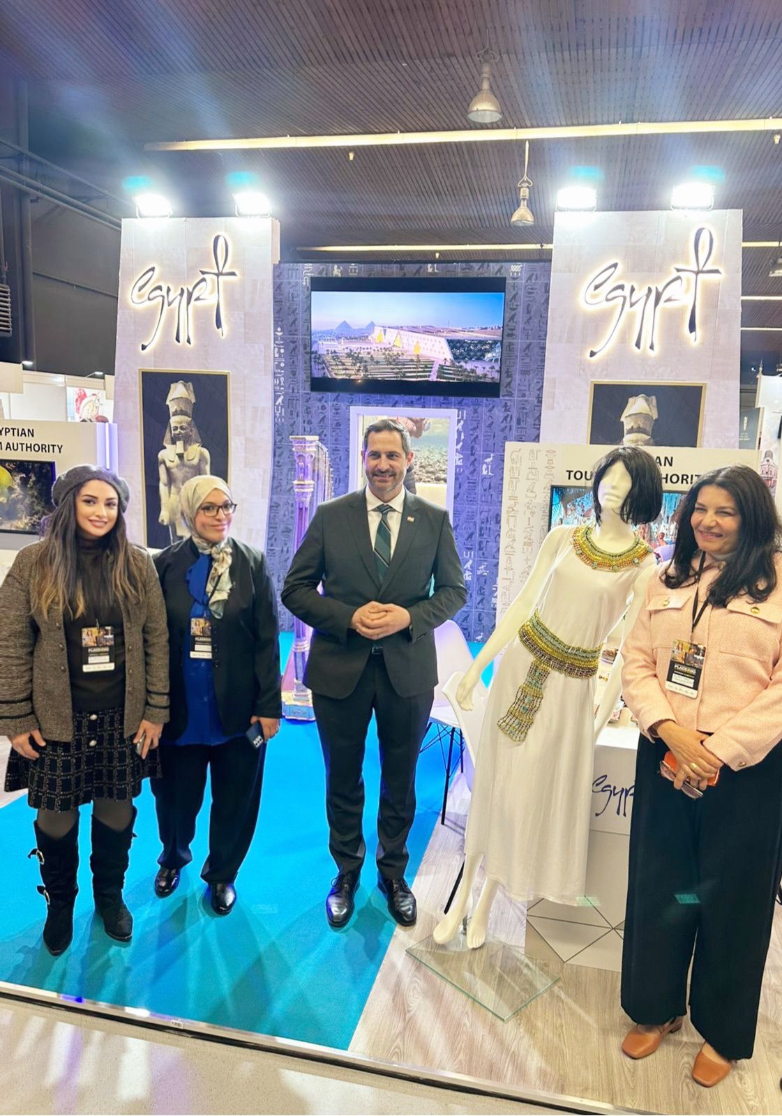 SARA ELKOMY AND DR RANIA ZAMZAM AND EGYPTIAN AMBASSADOR RANIA MOHAMOUD ELBANNA WITH CROATIAN MINISTER OF TOURISM AND SPORT TONCI GLAVINA