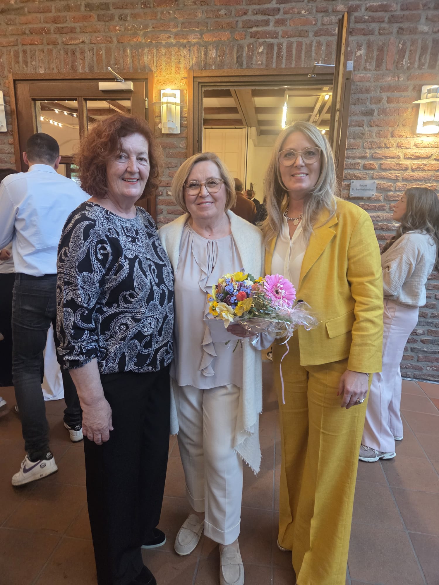 WhatsApp Image 2026 04 17 at 20.49.22