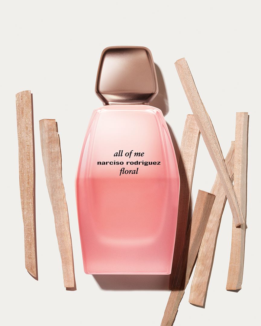 AOM EDP FLORAL 2025 INGREDIENT VISUAL GUAIAC WOOD RGB Web 864x1080px 300dpi