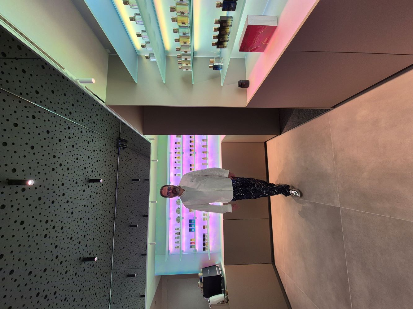 Borut Mihalić otvorio TOP 5 u Oktogonu # Asem Al Qassim & Anfas: niche brand i mirisna posveta ljubavi koja “teče venama”