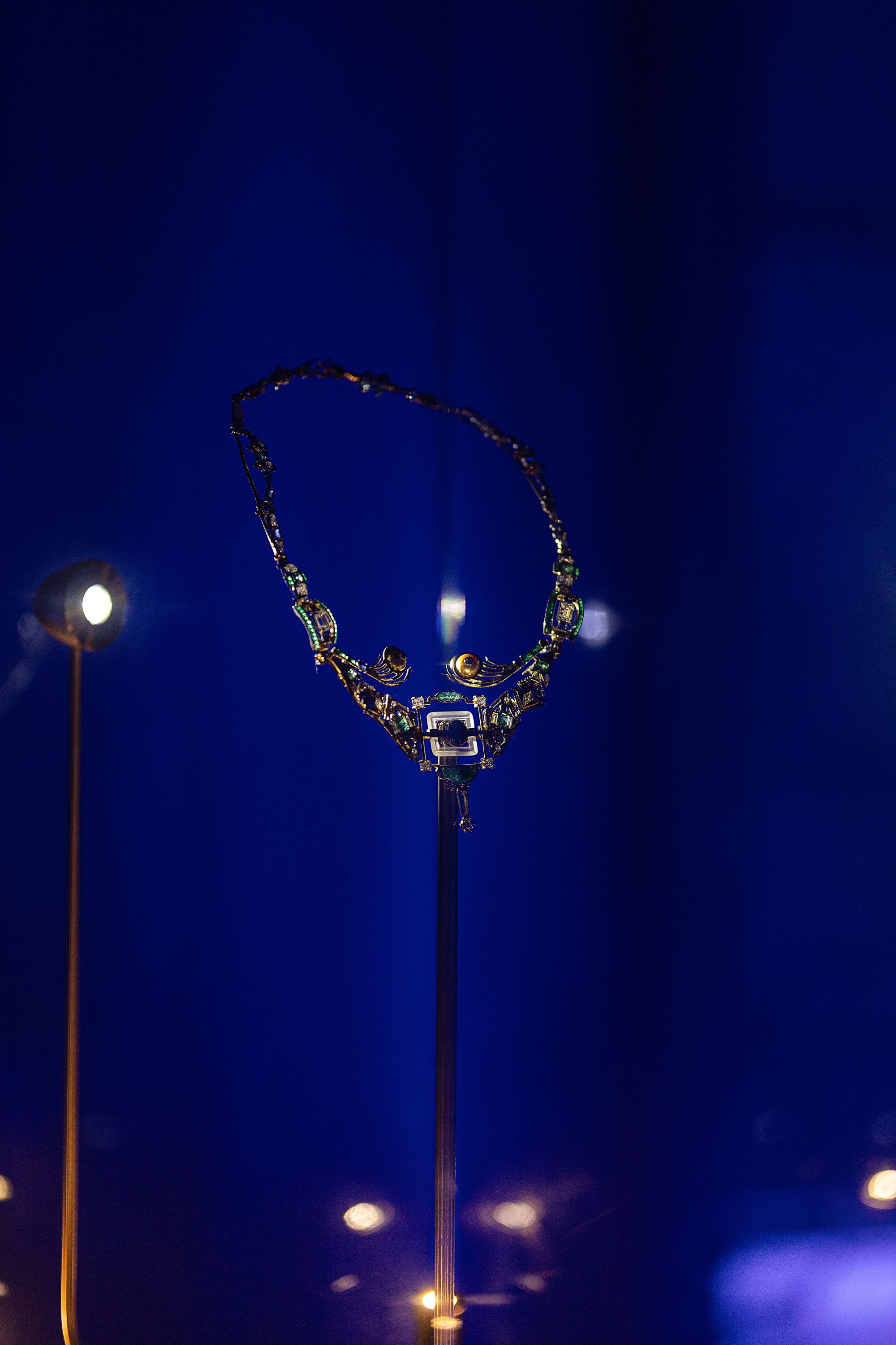 Za mene je nakit skulptura koja je dobila privilegiju da živi na tijelu - NENAD SOVILJ