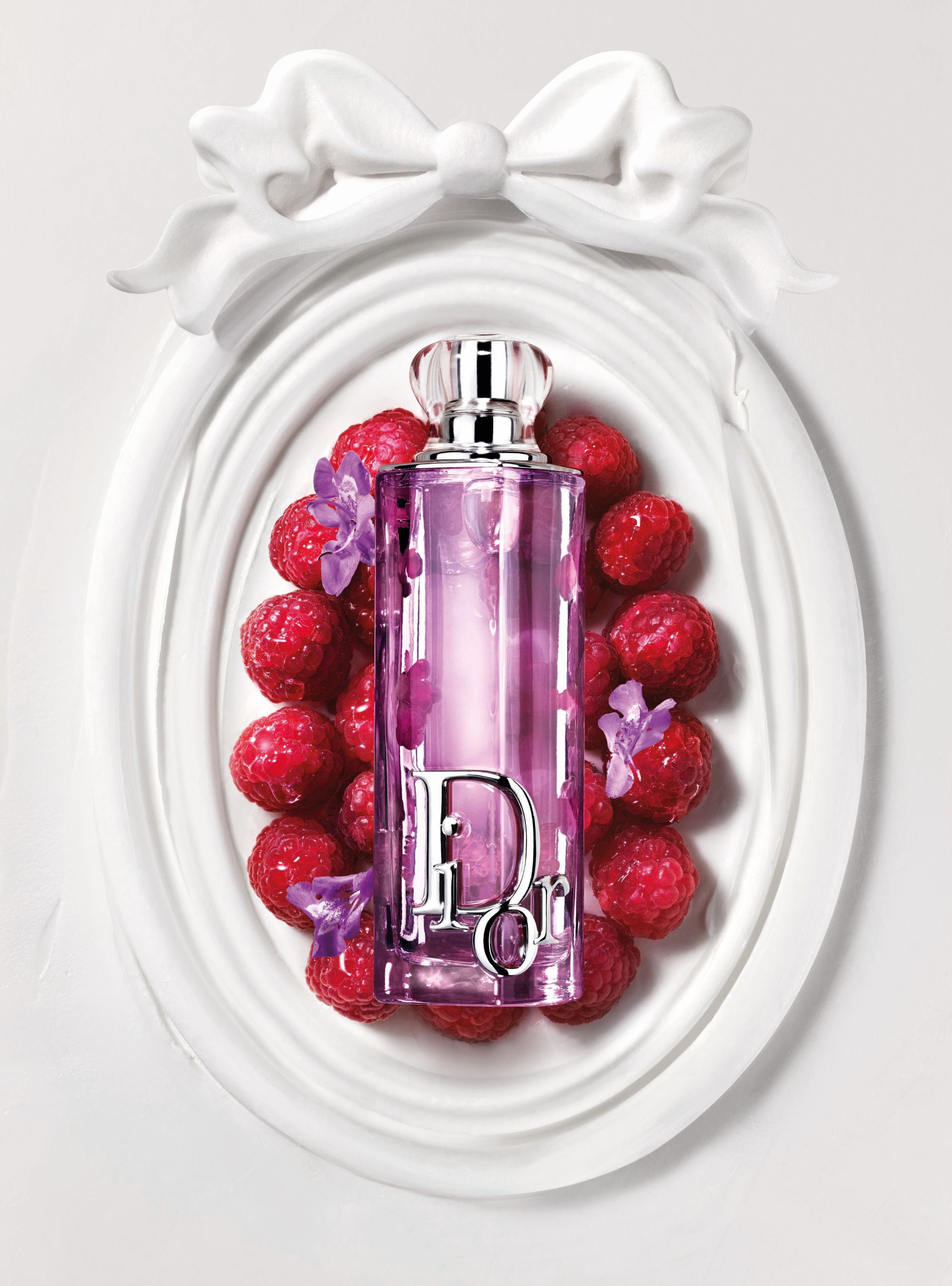 F244 ADDICT 26 P03I SOLO FRAGRANCE BERRY CROP L4 F39