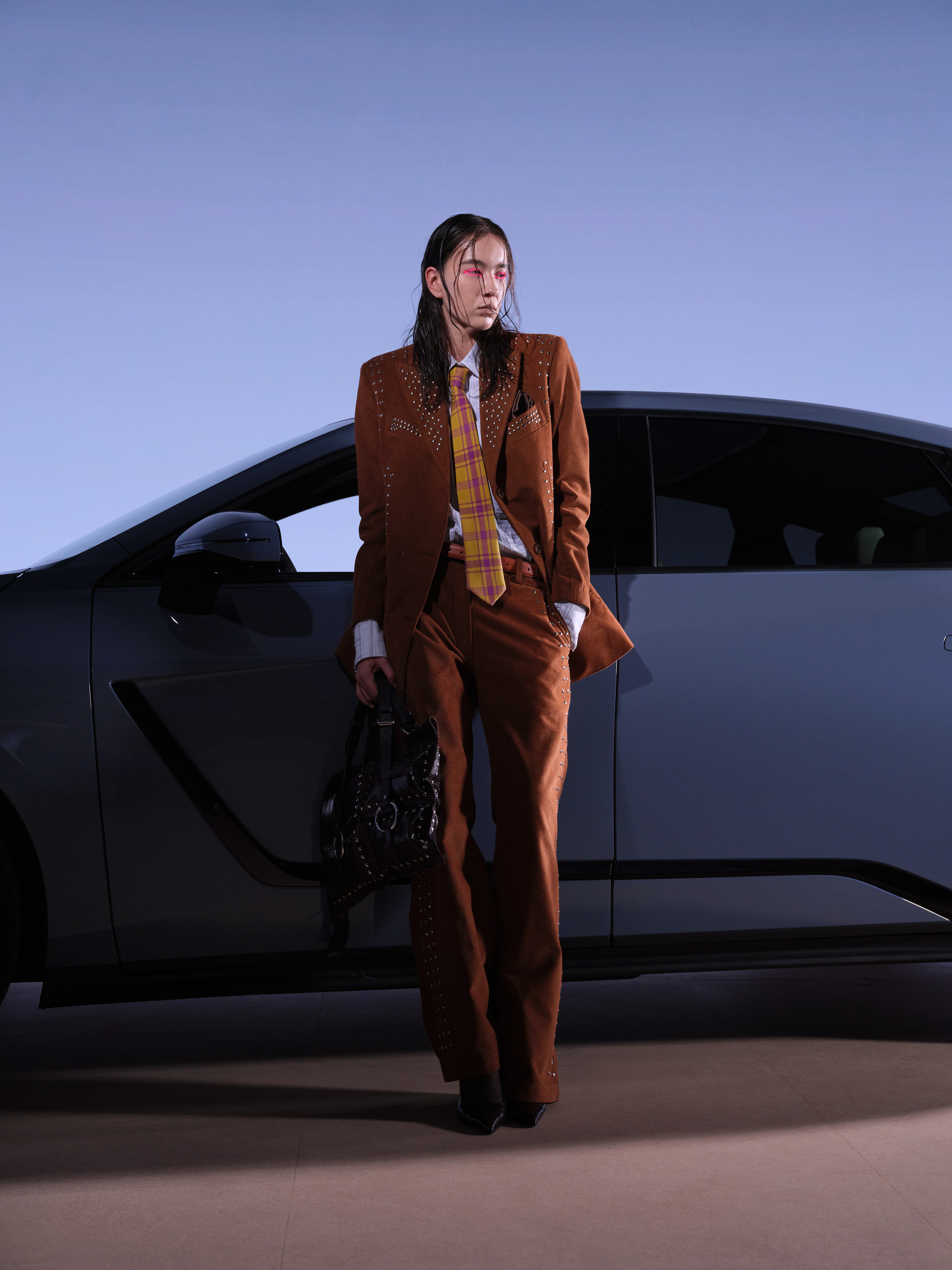 KLISABxLEXUS6500 1
