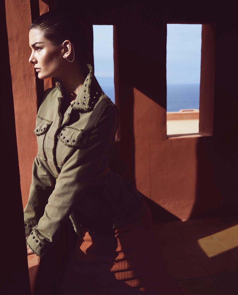 Ophelie Guillermand Pictures01