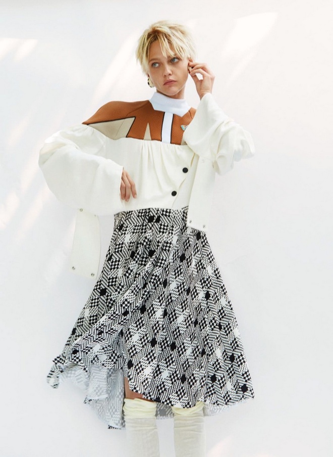 Sasha Pivovarova Vogue Thailand Cover Photoshoot02 1