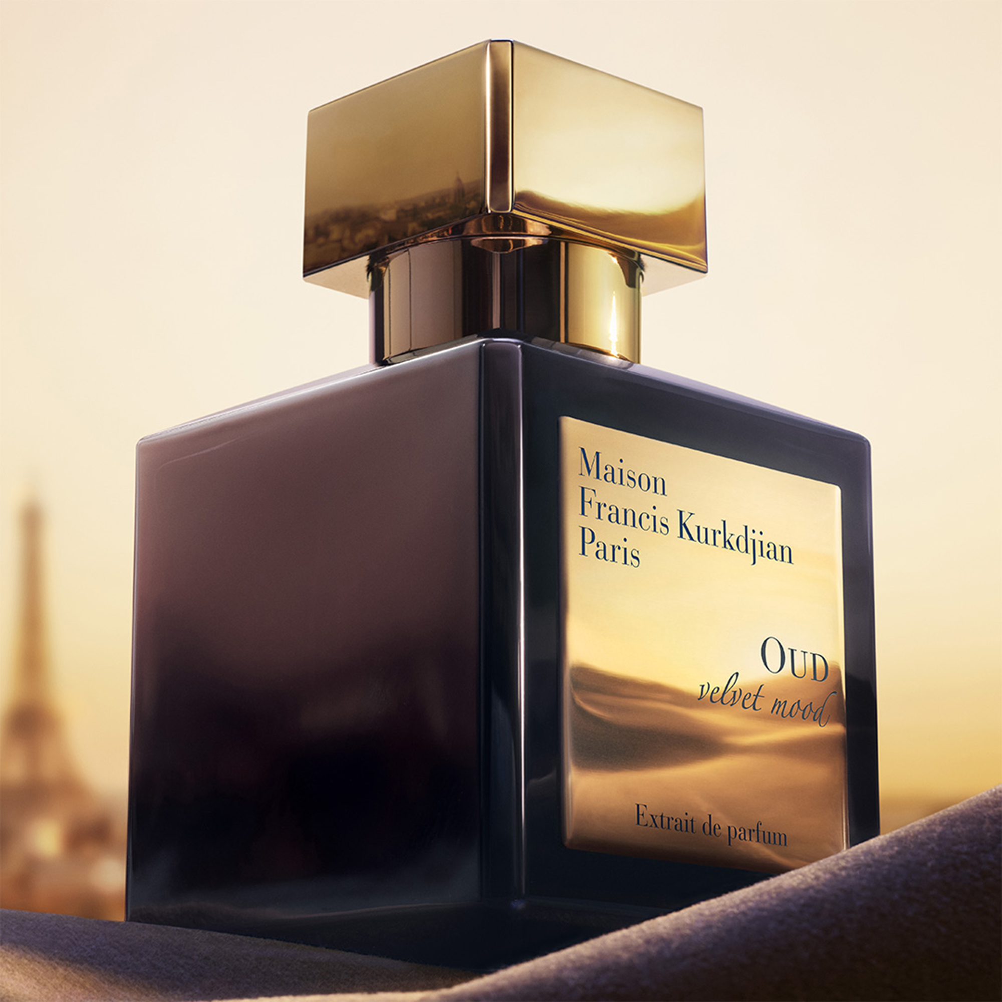 MFK Campaign OUD velvet mood Hero visual 2000x2000